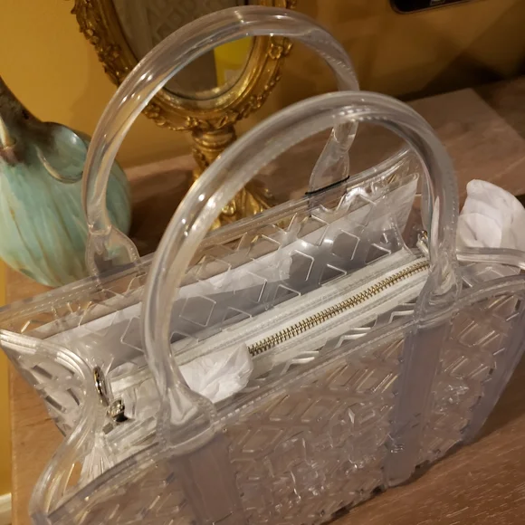 NWT! Marc Jacobs Authentic THE JELLY TOTE - Clear Transparent Tote / Crossbody - Picture 12 of 16